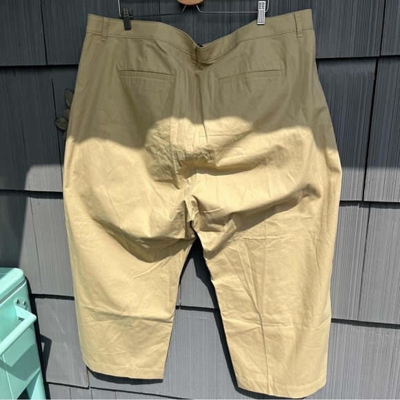 J. Crew Barrel Leg Khaki Pants Plus Size 37 - Picture 3 of 11
